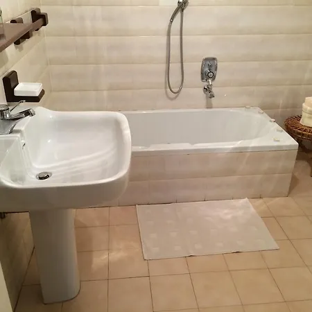 Vista Lago Apartment